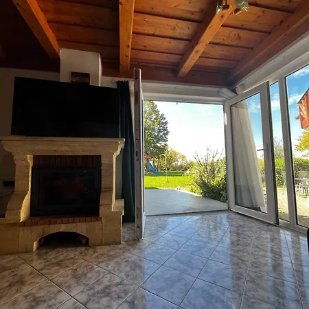Sziget Apartament *